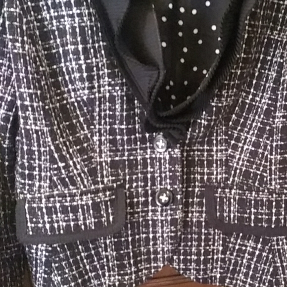 Jacket - Picture 7 of 7